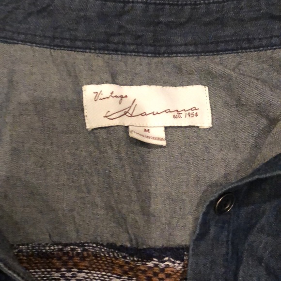 Button up top - Picture 2 of 3